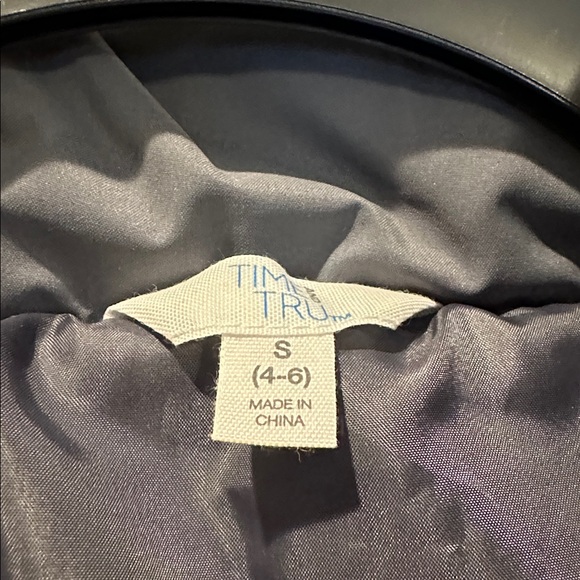 Time & Tru Women's Puffer Jacket - Picture 2 of 5